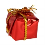 Small Gift (Red)