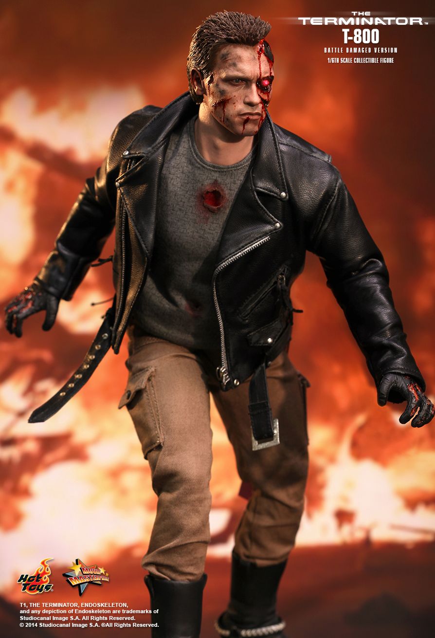 The Terminator - T-800 (Battle Damaged Version) Hot Toys