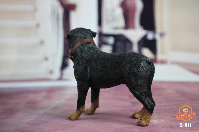 Rottweiler Dog (Black) SG Toys - Machinegun