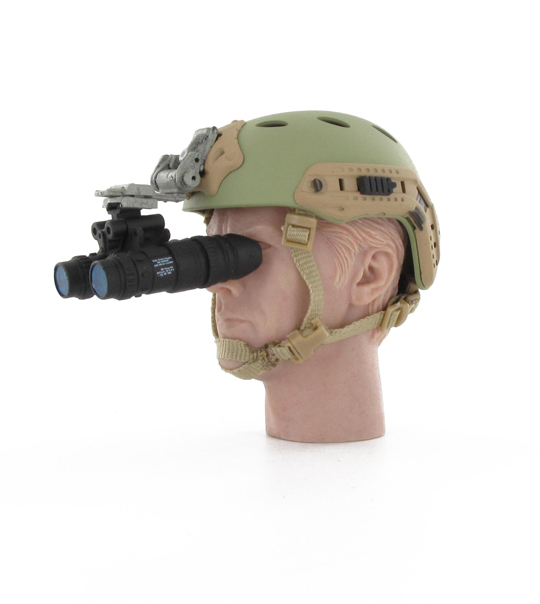 Urban tan carbon Bump Helmet with PVS 15 Night Vision