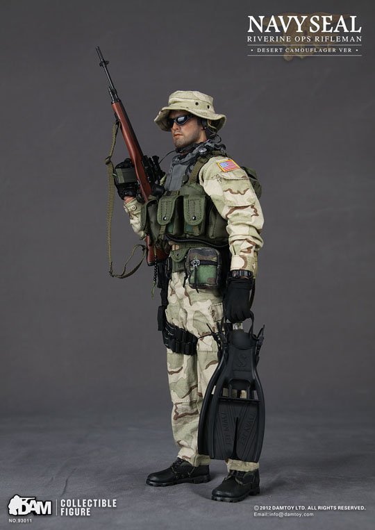 ミリタリー NAVY SEAL RIFLEMAN PLATOON LEADER NAVY SEAL RIVERINE OPS RIFLEMAN (DESERT CAMOUFLAGE VERSION